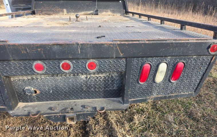 image for item FI0736 1998 Dodge Ram 3500 flatbed pickup truck