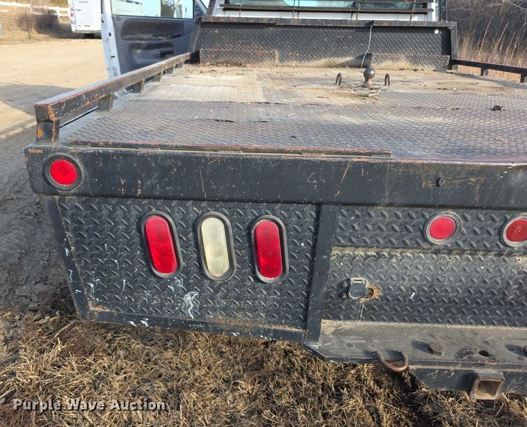 image for item FI0736 1998 Dodge Ram 3500 flatbed pickup truck