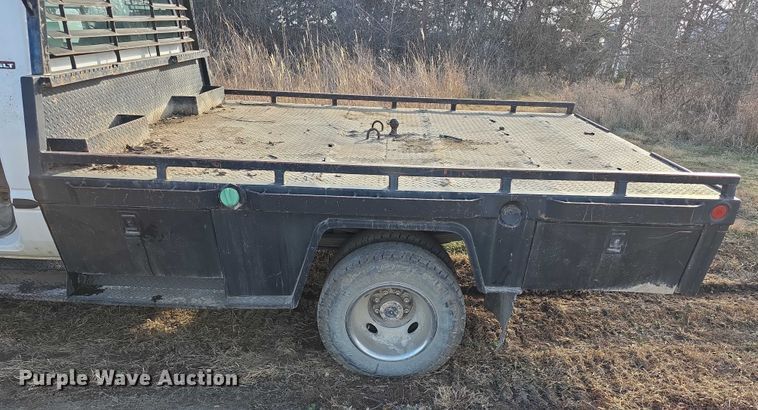 image for item FI0736 1998 Dodge Ram 3500 flatbed pickup truck