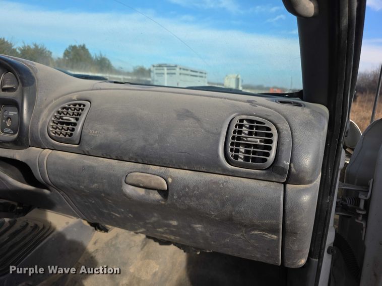 image for item FI0736 1998 Dodge Ram 3500 flatbed pickup truck