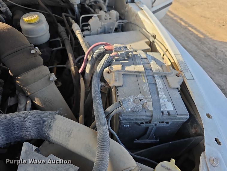 image for item FI0736 1998 Dodge Ram 3500 flatbed pickup truck