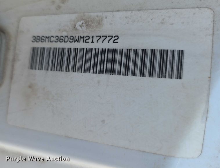 image for item FI0736 1998 Dodge Ram 3500 flatbed pickup truck