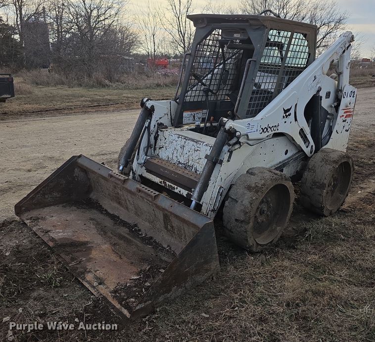 image for item FI0737 1998 Bobcat 873 skid steer loader