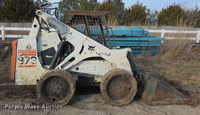 image for item FI0737 1998 Bobcat 873 skid steer loader