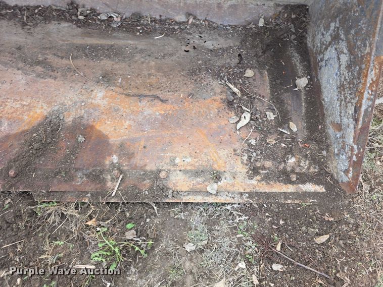 image for item FI0737 1998 Bobcat 873 skid steer loader