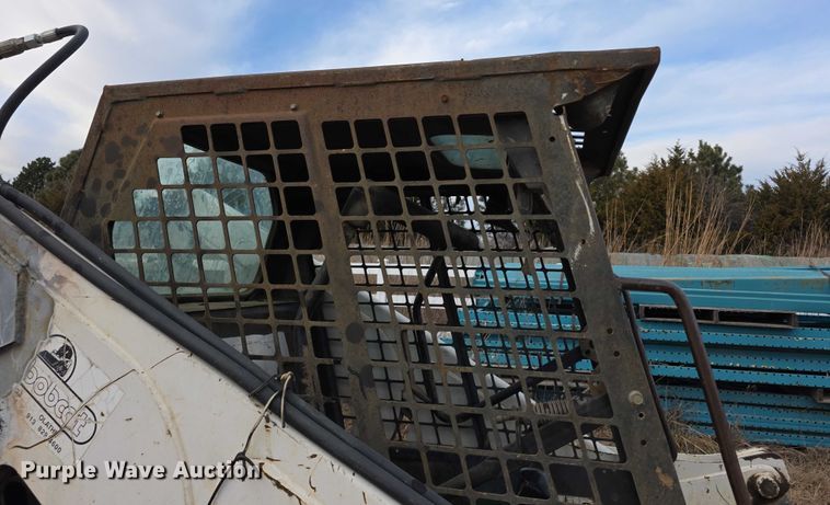 image for item FI0737 1998 Bobcat 873 skid steer loader