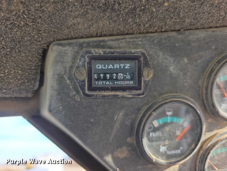 image for item FI0737 1998 Bobcat 873 skid steer loader