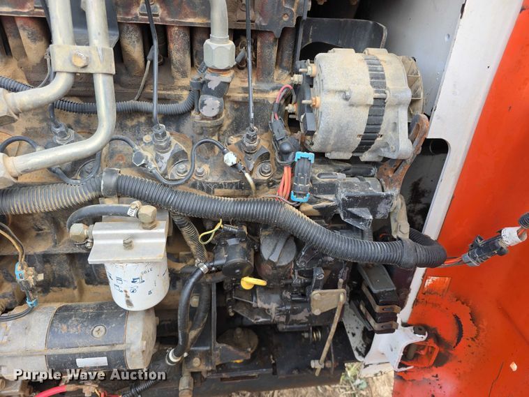 image for item FI0737 1998 Bobcat 873 skid steer loader