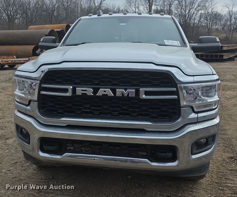 image for item FI0745 2021 RAM 2500 Crew Cab pickup truck