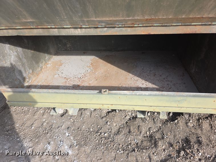 image for item FI0748 1972 American M813 flatbed truck