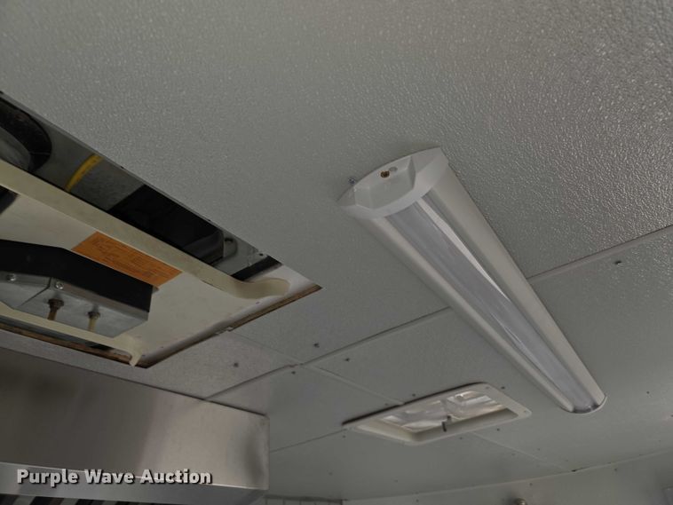 image for item FI0758 2014 Arising 714VTRW food trailer