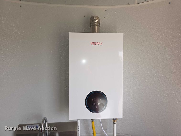 image for item FI0758 2014 Arising 714VTRW food trailer