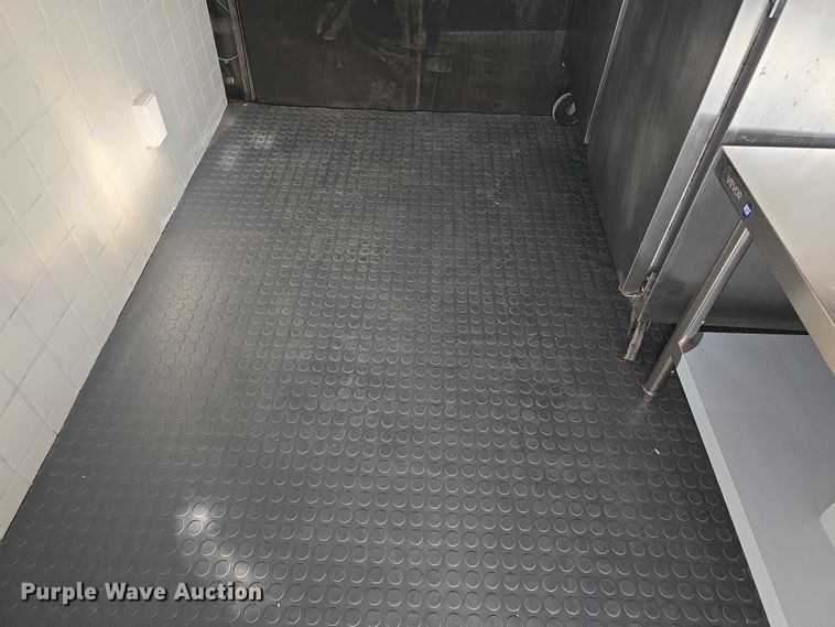 image for item FI0758 2014 Arising 714VTRW food trailer