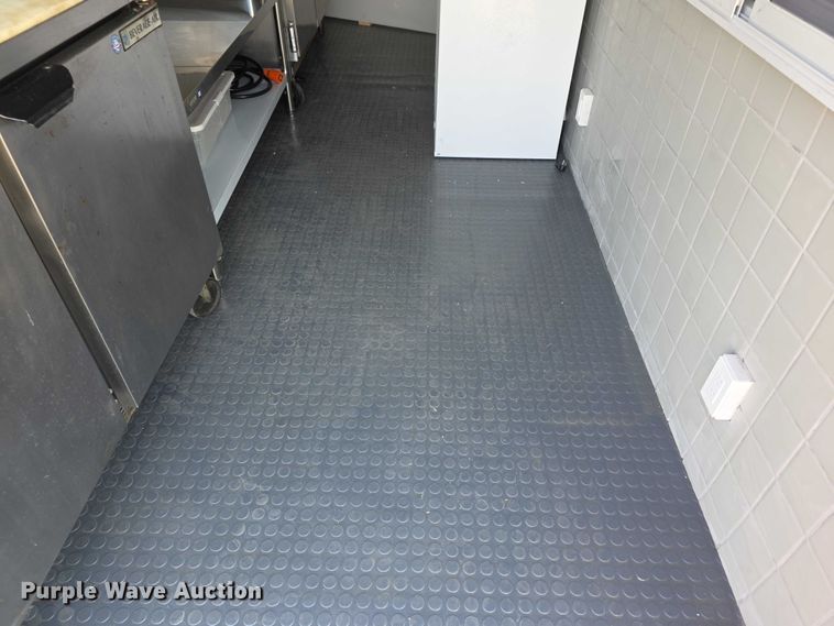 image for item FI0758 2014 Arising 714VTRW food trailer