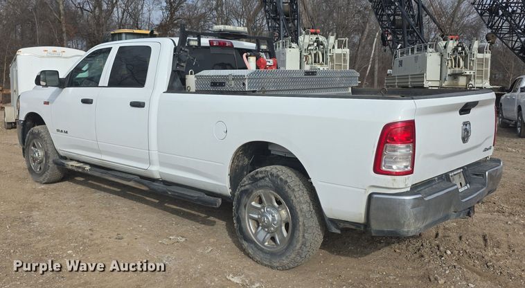 image for item FI0811 2021 RAM 2500 Crew Cab pickup truck