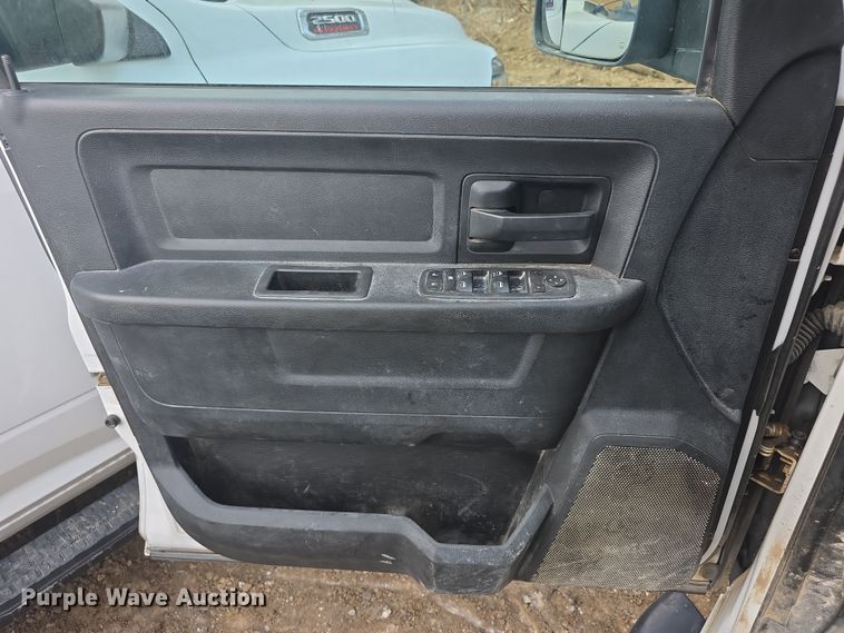 image for item FI0811 2021 RAM 2500 Crew Cab pickup truck