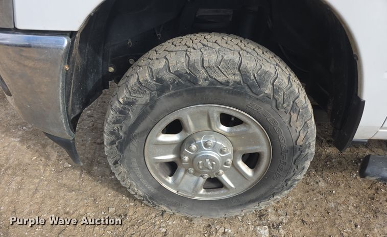 image for item FI0811 2021 RAM 2500 Crew Cab pickup truck