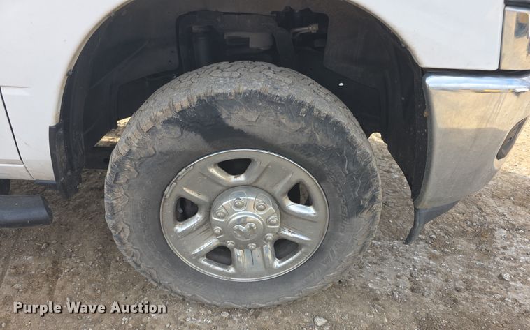 image for item FI0811 2021 RAM 2500 Crew Cab pickup truck