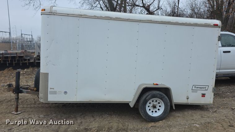 image for item FI0814 2004 Haulmark Transport DLX enclosed cargo trailer