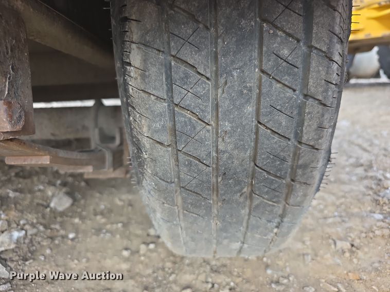 image for item FI0814 2004 Haulmark Transport DLX enclosed cargo trailer