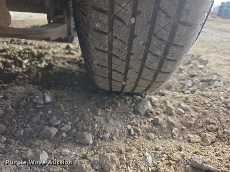 image for item FI0814 2004 Haulmark Transport DLX enclosed cargo trailer