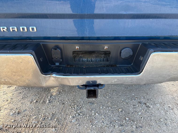 image for item FI1606 2015 Chevrolet Silverado 1500 Crew Cab pickup truck