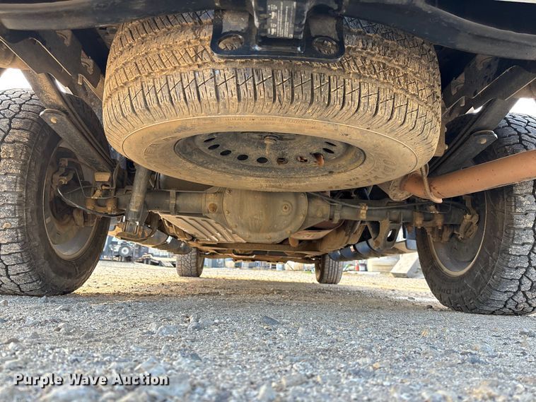 image for item FI1606 2015 Chevrolet Silverado 1500 Crew Cab pickup truck