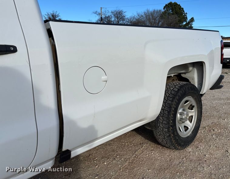 image for item FI1607 2018 Chevrolet Silverado 1500 pickup truck