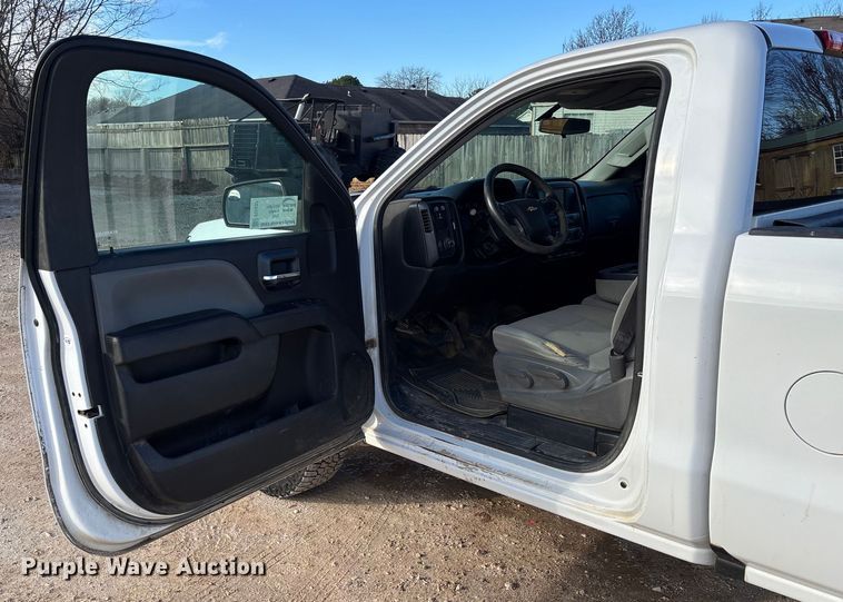 image for item FI1607 2018 Chevrolet Silverado 1500 pickup truck