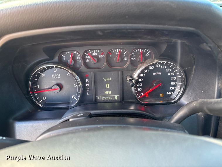 image for item FI1607 2018 Chevrolet Silverado 1500 pickup truck