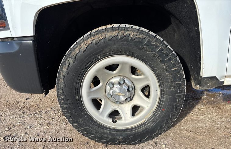 image for item FI1607 2018 Chevrolet Silverado 1500 pickup truck