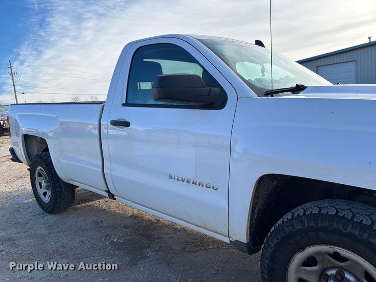 image for item FI1608 2016 Chevrolet Silverado 1500 pickup truck