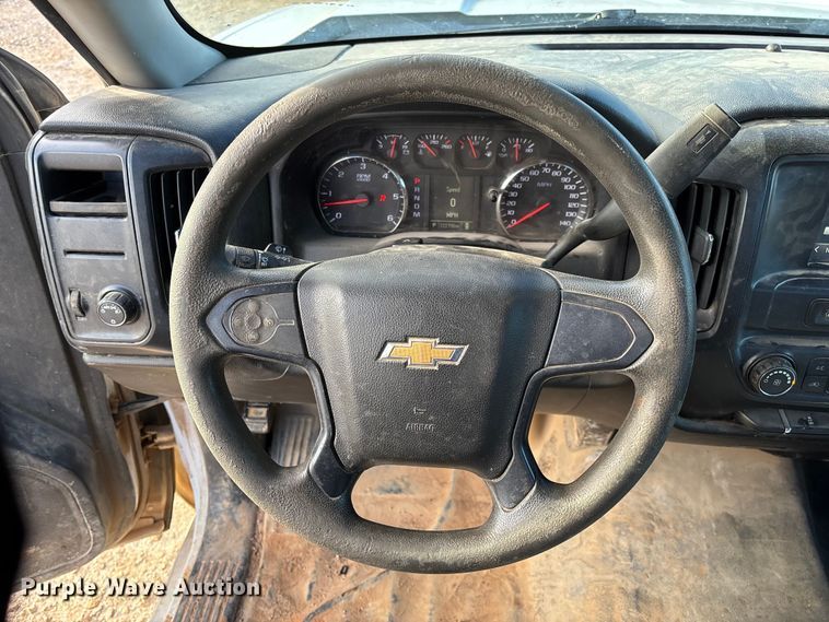 image for item FI1608 2016 Chevrolet Silverado 1500 pickup truck