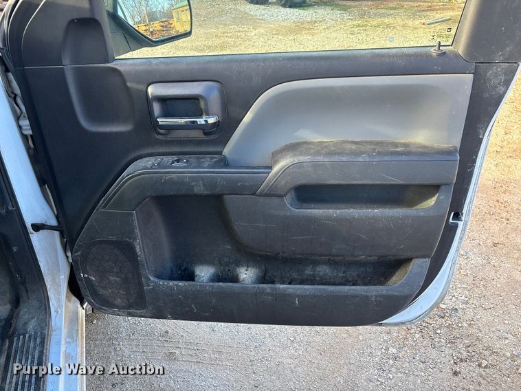 image for item FI1608 2016 Chevrolet Silverado 1500 pickup truck