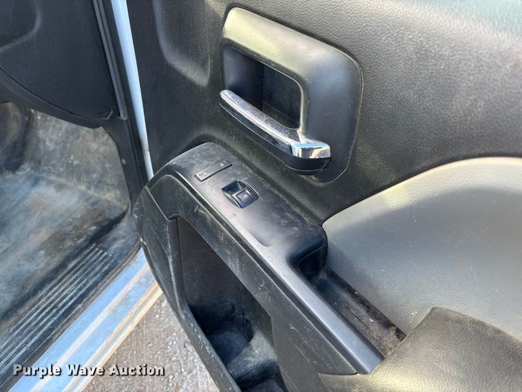 image for item FI1608 2016 Chevrolet Silverado 1500 pickup truck