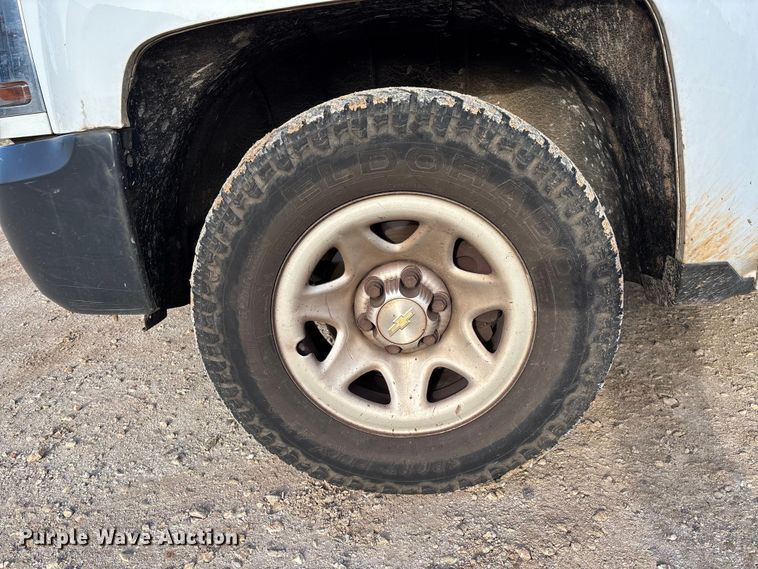 image for item FI1608 2016 Chevrolet Silverado 1500 pickup truck