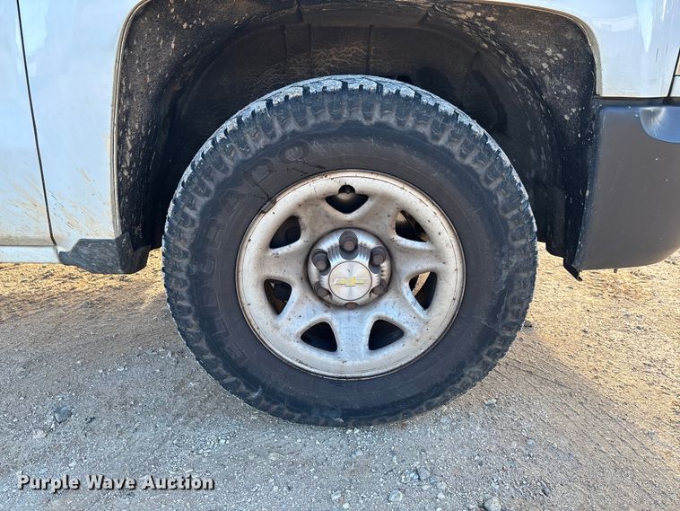 image for item FI1608 2016 Chevrolet Silverado 1500 pickup truck