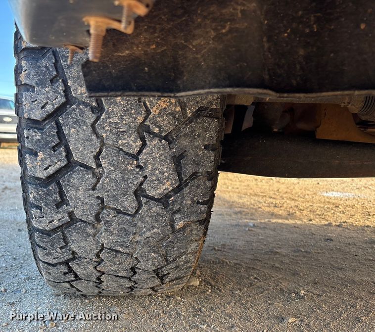 image for item FI1608 2016 Chevrolet Silverado 1500 pickup truck