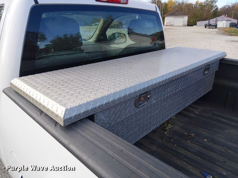 image for item FK0529 2011 Chevrolet Silverado 1500 pickup truck