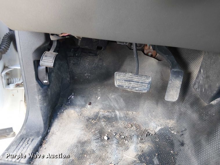 image for item FK0529 2011 Chevrolet Silverado 1500 pickup truck