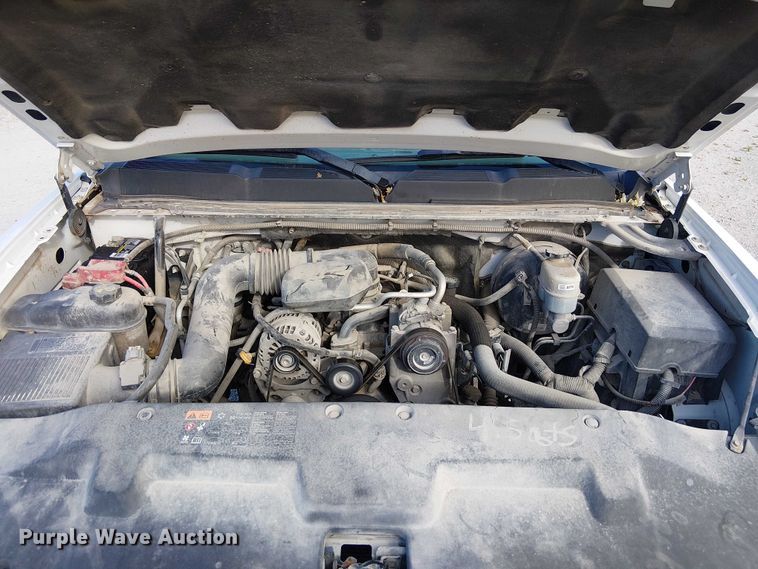 image for item FK0529 2011 Chevrolet Silverado 1500 pickup truck