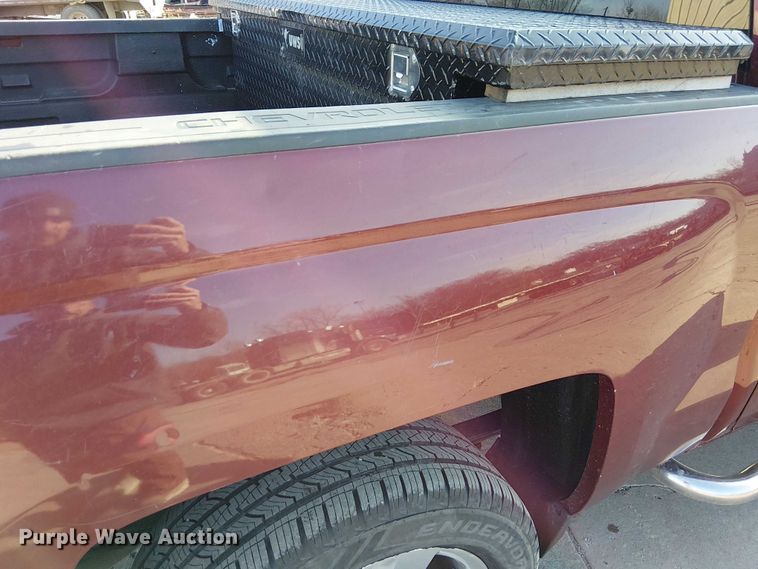 image for item FK0799 2014 Chevrolet Silverado 1500 Crew Cab pickup truck