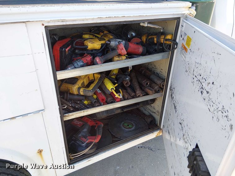 image for item FK0809 2014 RAM 4500 Heavy Duty utility / service truck