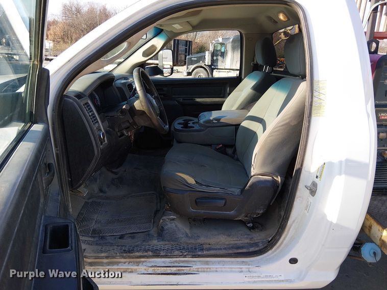 image for item FK0809 2014 RAM 4500 Heavy Duty utility / service truck