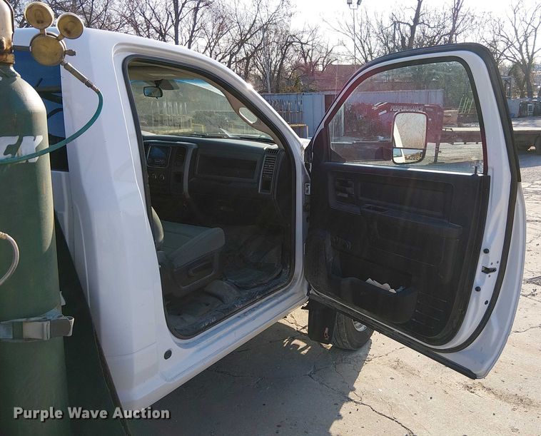 image for item FK0809 2014 RAM 4500 Heavy Duty utility / service truck