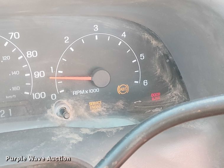 image for item FK0896 2001 Ford F250 SuperDuty pickup truck cab and chassis