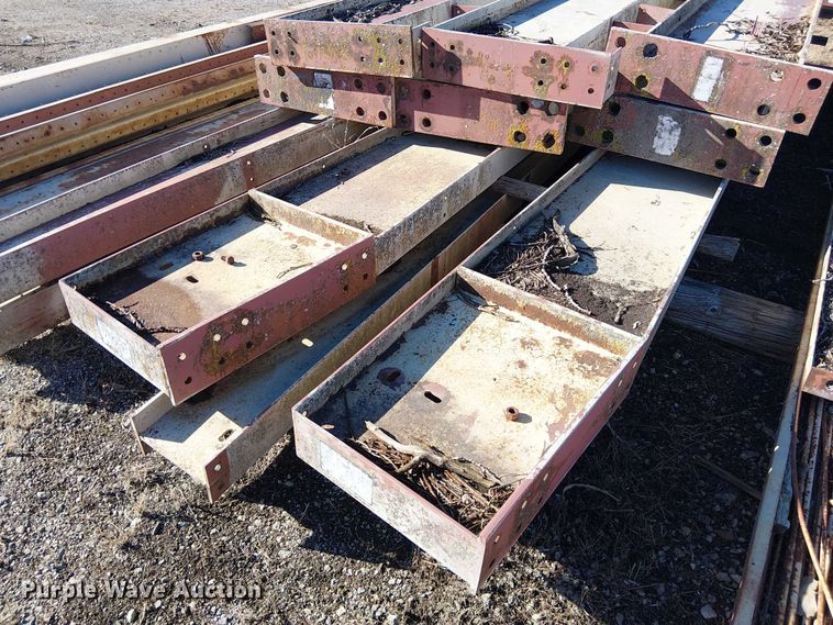 image for item FK0915 Building materials