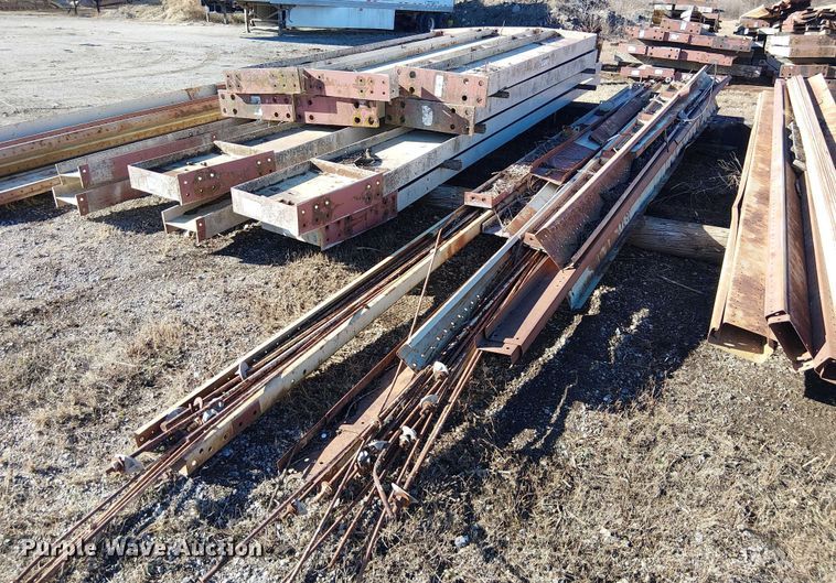 image for item FK0915 Building materials