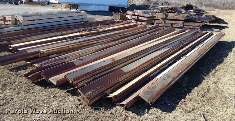 image for item FK0915 Building materials