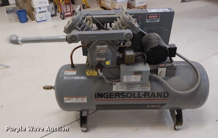 image for item FK0917 Ingersoll Rand V255D3 vacuum pump